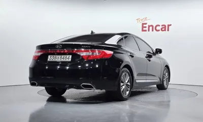 Hyundai Grandeur 2016, 116101 км, за 5789.75 USD