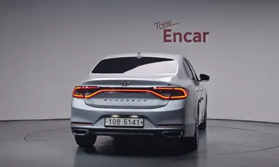 Hyundai Grandeur 2019, 37795 км, за 11063.35 USD