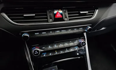 Hyundai Grandeur 2019, 37795 км, за 11063.35 USD - фото 18