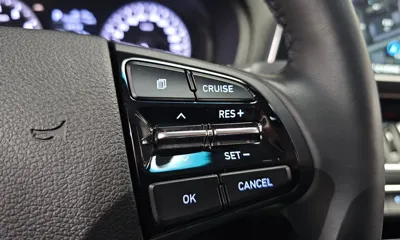 Hyundai Grandeur 2019, 37795 км, за 11063.35 USD - фото 19