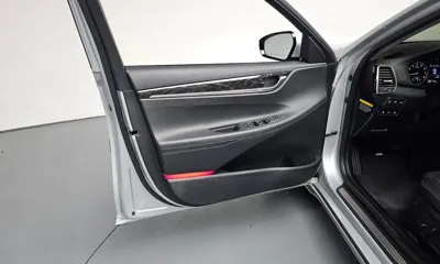 Hyundai Grandeur 2019, 37795 км, за 11063.35 USD - фото 24
