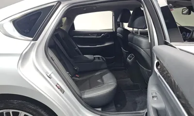 Hyundai Grandeur 2019, 37795 км, за 11063.35 USD - фото 26