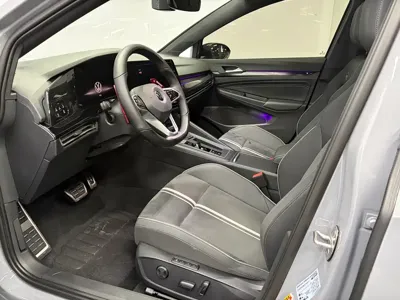 Volkswagen Golf 2022, 21000 км, за 21979.63 USD - фото 6