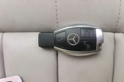 Mercedes-Benz E-Class 2015, 140200 км, за 11610 USD - фото 20
