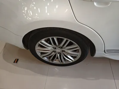 Suzuki Kizashi 2011, 145600 км, за 6324 USD - фото 25