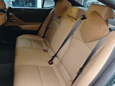 Lexus ES 2019, 110200 км, за 25073.09 USD - фото 15