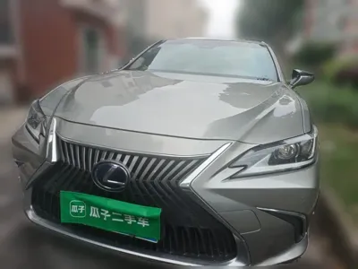 Lexus ES 2019, 110200 км, за 25073.09 USD - фото 24