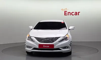 Hyundai Sonata 2012, 164262 км, за 3237.53 USD