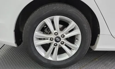 Hyundai Sonata 2012, 164262 км, за 3237.53 USD