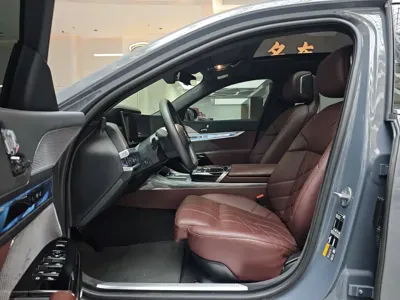BMW i7 2023, 49000 км, за 62653.29 USD - фото 7