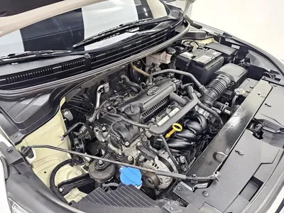 Kia Stonic 2018, 89755 км, за 7483.26 USD - фото 6