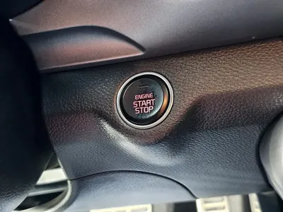 Kia Stonic 2018, 89755 км, за 7483.26 USD - фото 14