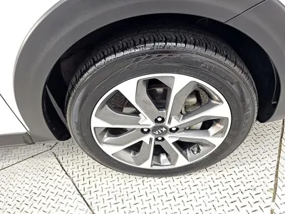 Kia Stonic 2018, 89755 км, за 7483.26 USD - фото 20