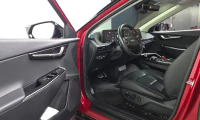 Kia EV6 2022, 46436 км, за 20145.61 USD - фото 10