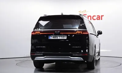 Kia Canival 2021, 76969 км, за 17509.08 USD