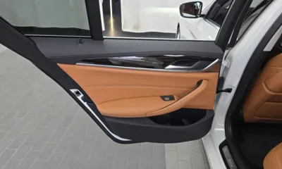 BMW 5-Series 2021, 67737 км, за 21467.62 USD - фото 25