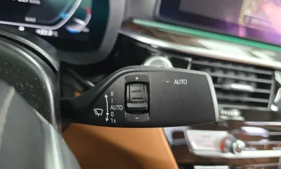 BMW 5-Series 2021, 67737 км, за 21467.62 USD - фото 28