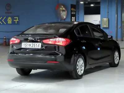 Kia K3 2014, 126211 км, за 3610.35 USD