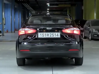 Kia K3 2014, 126211 км, за 3610.35 USD