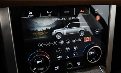 Land Rover Range Rover 2020, 125716 км, за 32178.37 USD - фото 32