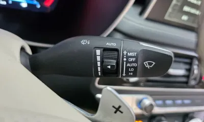Genesis G70 2019, 67773 км, за 16865.27 USD - фото 32