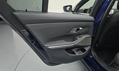 BMW 3-Series 2025, 4691 км, за 36338.8 USD - фото 25