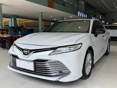Toyota Camry · 2020 год