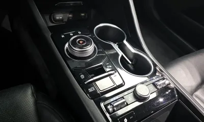 Kia K5 2022, 41561 км, за 15360.38 USD - фото 9