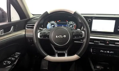 Kia K5 2022, 41561 км, за 15360.38 USD - фото 13