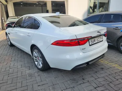 Jaguar XF 2018, 79939 км, за 9381.11 USD - фото 6