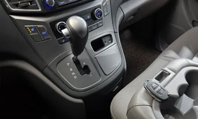 Hyundai Starex 2021, 64224 км, за 14900.65 USD - фото 9
