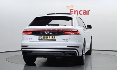 Audi Q8 2021, 149445 км, за 31528.3 USD