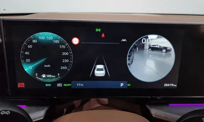 Hyundai Grandeur 2024, 25419 км, за 28679.27 USD - фото 8