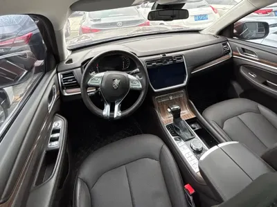 Roewe RX8 2018, 58000 км, за 6585.4 USD - фото 10