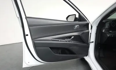 Hyundai Avante 2024, 61199 км, за 11661.24 USD - фото 24