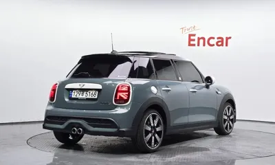 MINI Cooper 2023, 4329 км, за 19755.53 USD