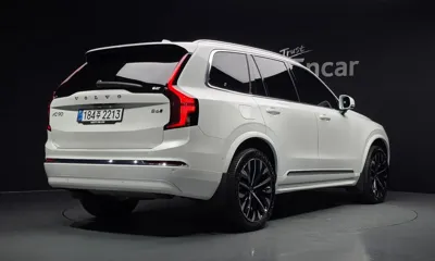 Volvo XC90 2026, 6621 км, за 130227.21 USD