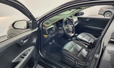 Kia Stonic 2018, 124066 км, за 5645.27 USD - фото 10