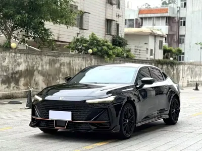 Changan UNI-V · 2023 год