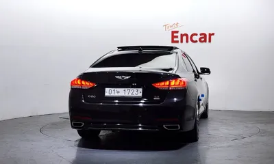 Genesis G80 2018, 163168 км, за 9580.44 USD