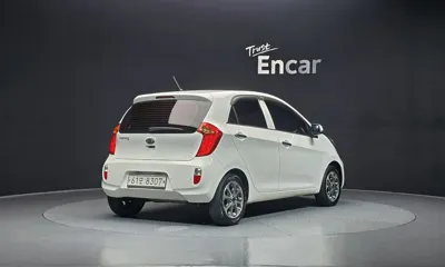 Kia Morning 2012, 105492 км, за 2822.63 USD