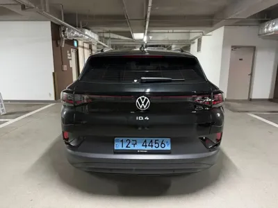 Volkswagen ID.4 2023, 30200 км, за 22144.38 USD