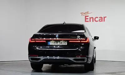 BMW 7-Series 2021, 121080 км, за 34621.73 USD