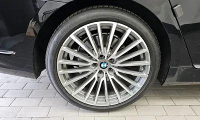 BMW 7-Series 2021, 121080 км, за 34621.73 USD