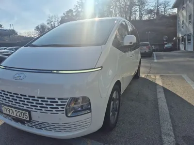 Hyundai Staria 2022, 21998 км, за 20349.22 USD