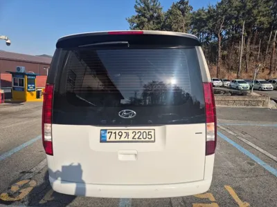 Hyundai Staria 2022, 21998 км, за 20349.22 USD - фото 6