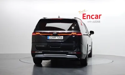 Kia Canival 2021, 59455 км, за 18640.94 USD