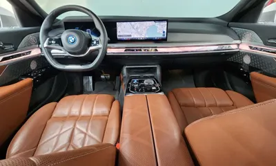 BMW i7 2023, 66920 км, за 73339.93 USD - фото 7