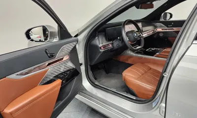 BMW i7 2023, 66920 км, за 73339.93 USD - фото 10