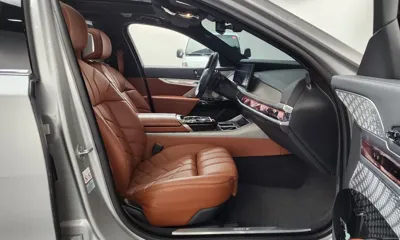 BMW i7 2023, 66920 км, за 73339.93 USD - фото 11